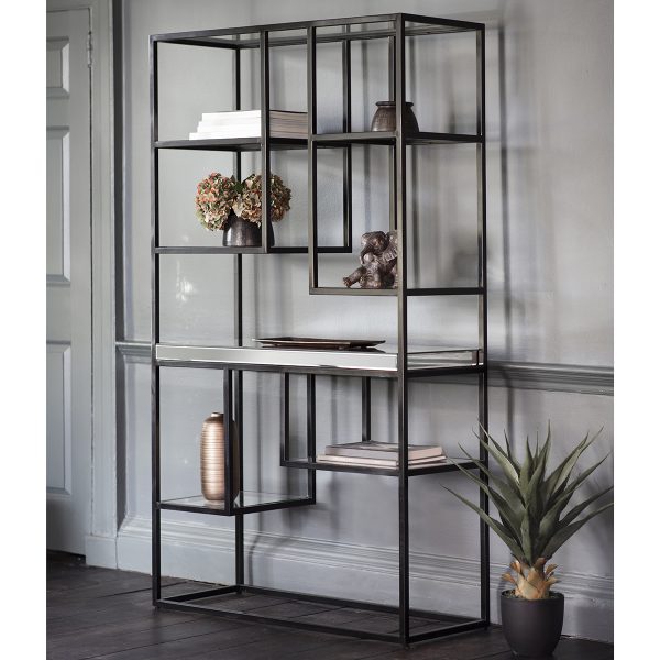 Pippy-Metal-Display-Unit-in-Black-Image-2