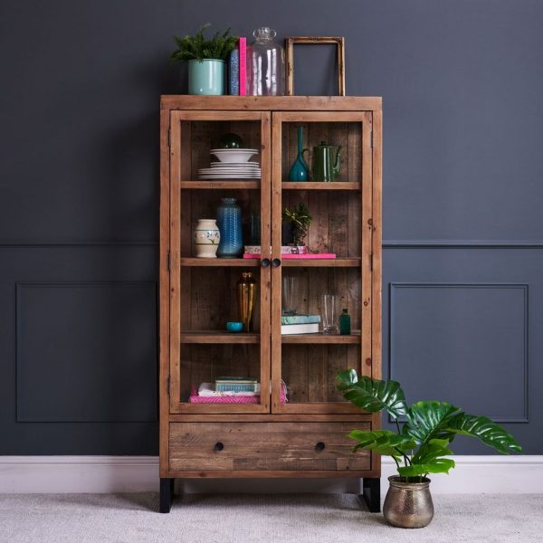 Wyatt-display-unit