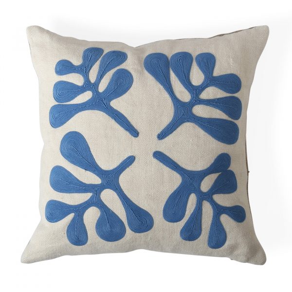 amoeba_laurels_pillow_blue_a_b23d2975-4033-4602-85ea-cdedf16dc821