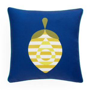 flip-stripe_outdoor_pillow_blue-red_a