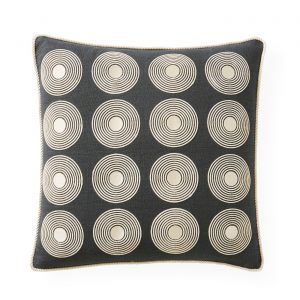 matrix_circles_pillow_a