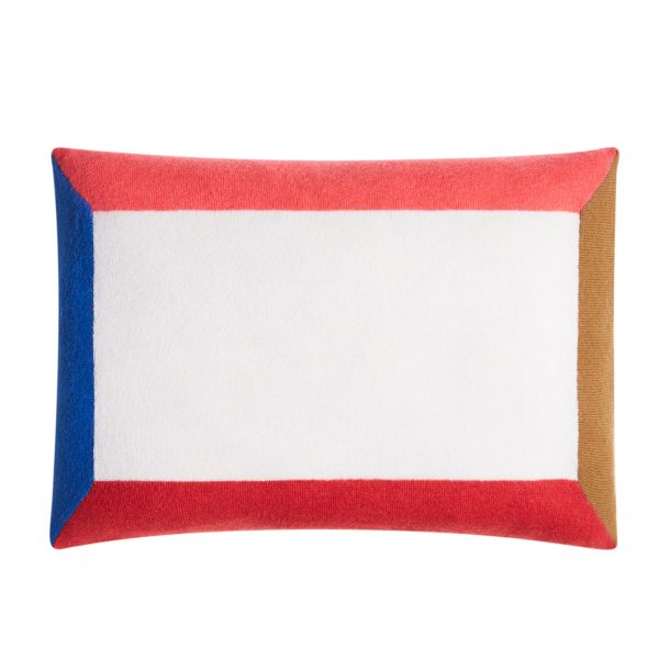 perimeter_cashmere-knit_lumbar_pillow_a_c5e5800f-e400-4137-a1c6-1d9724bcb2c3