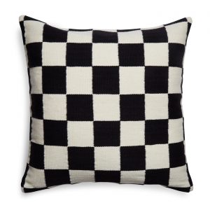 pop_checkerboard_pillow_bw_104eef95-a6f2-4cc4-a941-73cf2fe85acb
