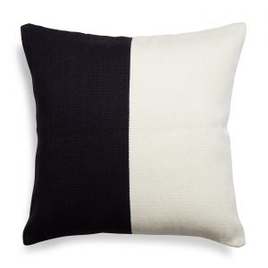 pop_divide_pillow_bw
