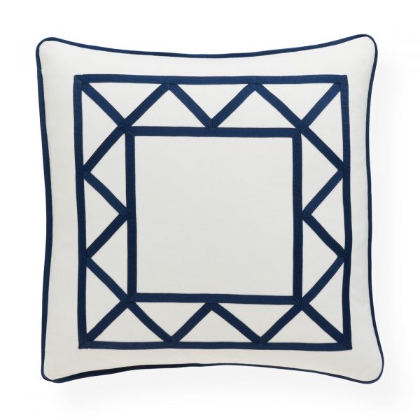 positano_outdoor-pillow_border_white-navy_a