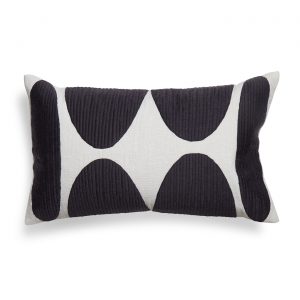 vallarius_arches_pillow