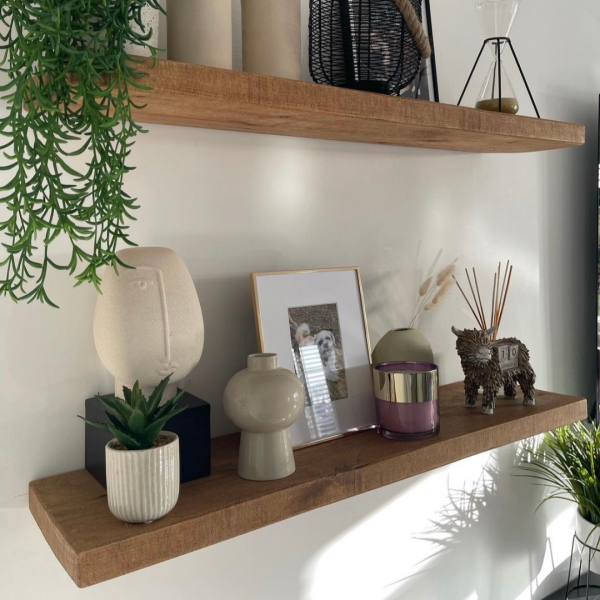 9x2SmoothFloatingShelves-evesham_no.5_5dc9afb3-2a9b-4f65-a7f3-f81e67da12f4