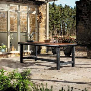 Marsden_Garden_Table_square_17ee056e-d88b-4904-ac4c-4f7fb673fa4f