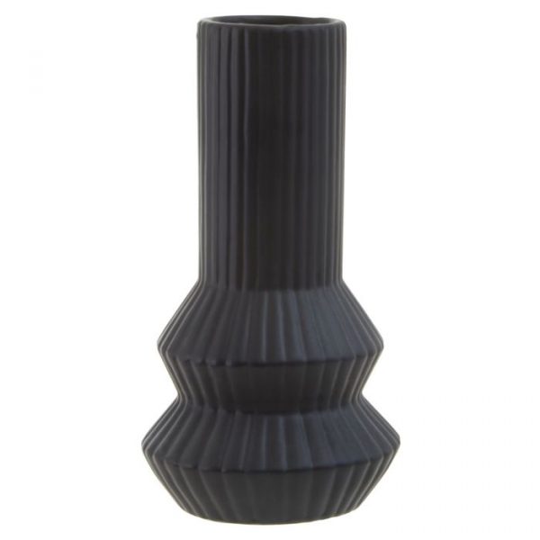 Matte_Black_Modern_Ribbed_Vase