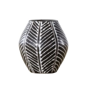 MonochromeOvalVase01