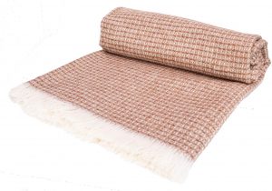 NaturalWoolThrow04