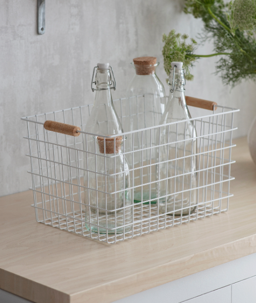 WhtieMetalBasket-Large-Lifestle