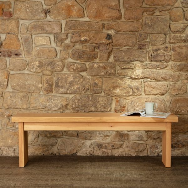 Wylam_Dining_Benchsquare