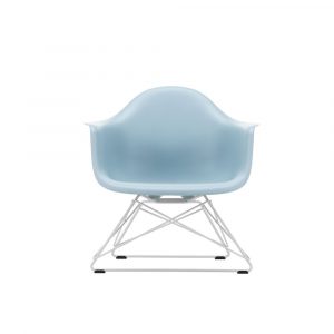 3163552_eames-plastic-armchair-lar-23-ice-grey-04-white-powder-coated-centre_master