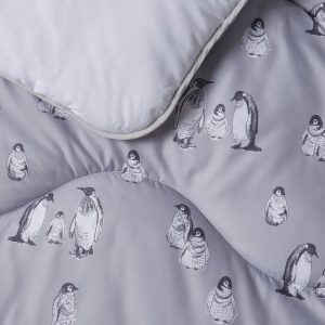 Night-Lark_Winter-Penguin_Coverless-Duvet_Winter-Penguin_2