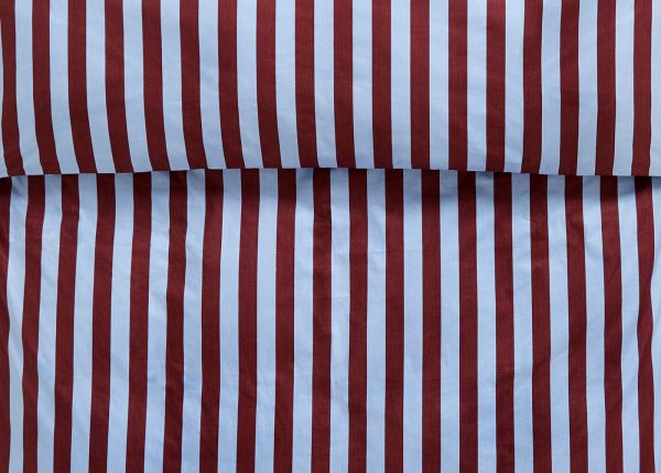 ab631-a680-ah01_ete-duvet-cover-140x200-bordeaux-and-sky-blue2_1