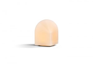 ab690-a437-ah49_parade_table_lamp_160_blush_pink_on_1