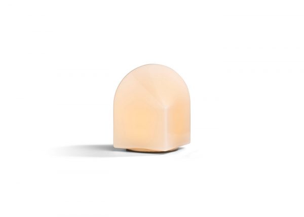 ab690-a437-ah49_parade_table_lamp_160_blush_pink_on_1