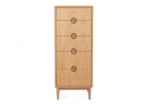 amira-in-oak-6066_2