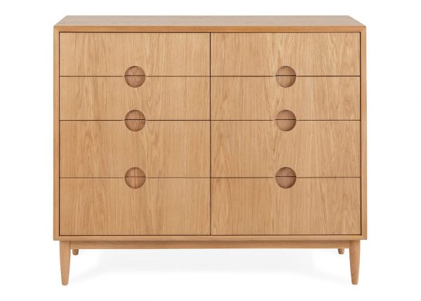 amira-in-oak-6110_2