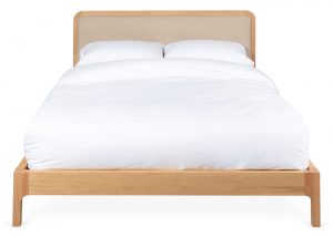artie-bed-oak-2985_1