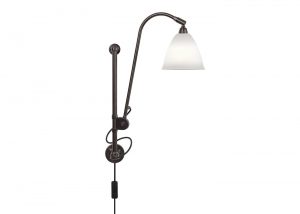 bl5_walllamp_blackbrass_bonechina_1