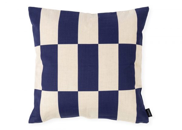 cabana-check-cushion-navy-43-x-43cm-7936