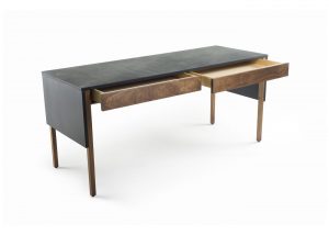 d_r_drape-desk-2_1