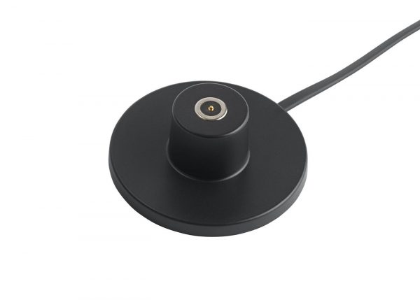 ease-portable-lamp-light-blue-charger-muuto-hi-res_-150-_1_1