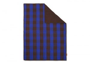 fermliving-grandquiltedblanket-chocobrightblue-pack-2