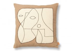 fermliving_aw23_1104268227_figurecushion_01