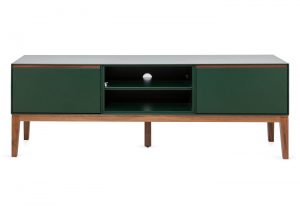 lars-av-in-green-9078_1