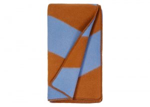 minola-brown-blue-folded
