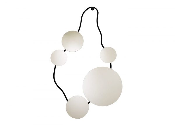 mirror-wall-jewellery