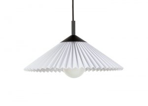pleated-pendant-black-white-13712