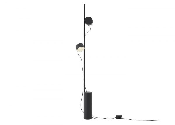 post-floor-lamp-black-muuto-5000x5000-hi-res