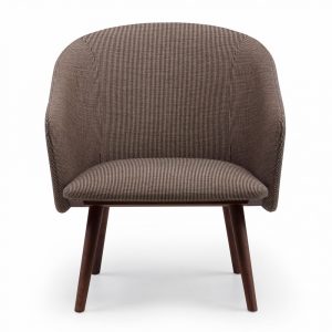 saia-lounge-danish-oiled-walnut-3_1