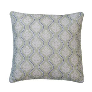 1093487-fig-fennel-fb-daisy-fennel-p-cushion-sml