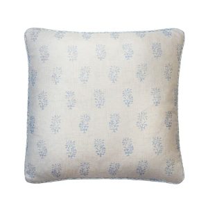 1094786-thyme-sky-on-linen-fb-daisy-sky-p-cushion-med