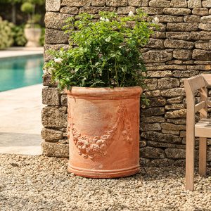 Delia-italian-terracotta-wall-plant-pot