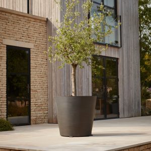 EcoPots_x_Gardenesque_Wheeled_Pots_Charcoal
