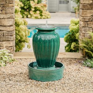 Hera_ornate_urn_water_feature_green