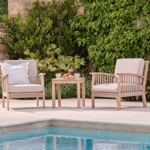Repton-wooden-garden-chairs-and-table_c5362930-7295-44f2-9033-368b5cdaca18