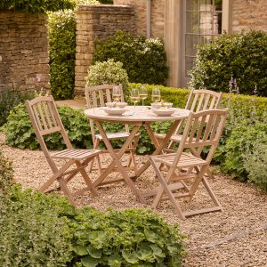 repton_wooden_natural_4_seater_bistro_set_-_dressed_for_dinner