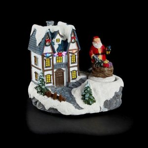 1378740-Masam-Big-House-Turning-Santa-_1