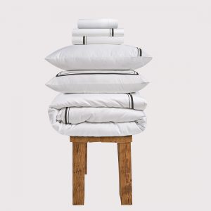 800ThreadCountEgyptianCottonRoyaltonLUXEBeddingSet-JetBlack