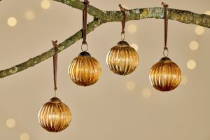 Betini-Baubles-Gold-Set-of-4-nkuku