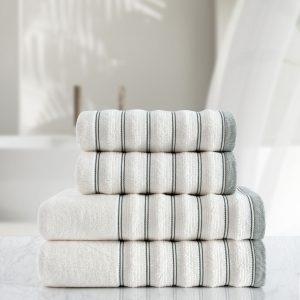 HuxleyCottonTowelSetStrattonWaffleTowelSet_Stack