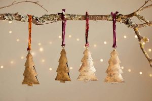 MB94-MB9401-MishtiTreeBaubles-_setof4_-nkuku-1
