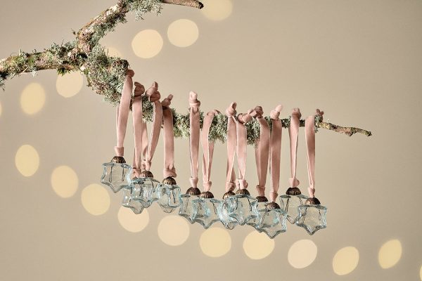 Sardi-Star-Baubles-Clear-Set-of-12-nkuku_96c65ec8-b79f-45e9-8c53-6e46e01c27d6